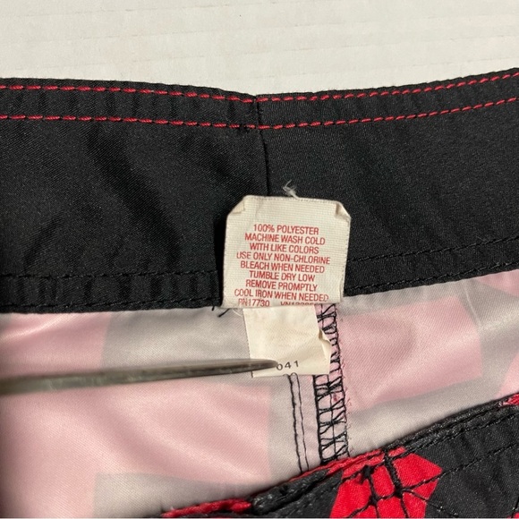 Mossimo Men’s Board Shorts Size 34 - Picture 5 of 8